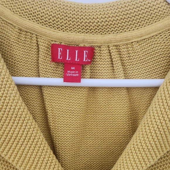 Worn twice, gold yellow 2 button cardigan made by Elle - Picture 3 of 3